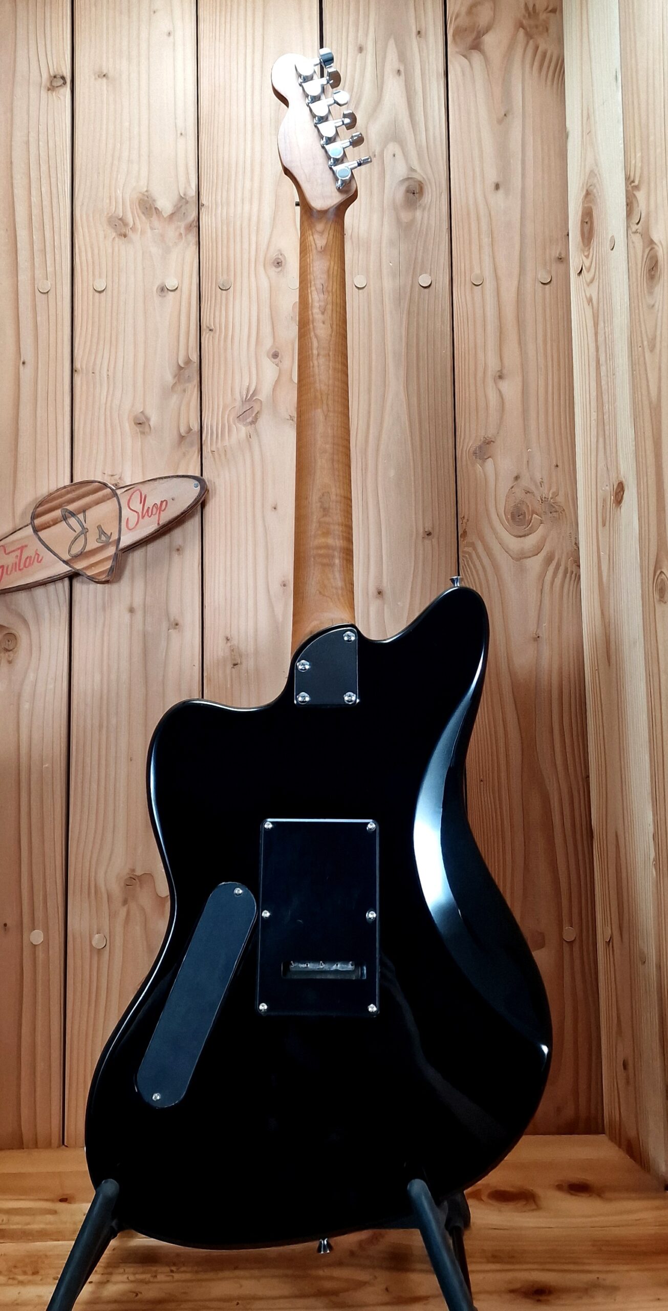 Fullerton Guitars OFF Series black, Floyd Rose, Flamed Maple Neck. Demo – Bild 10
