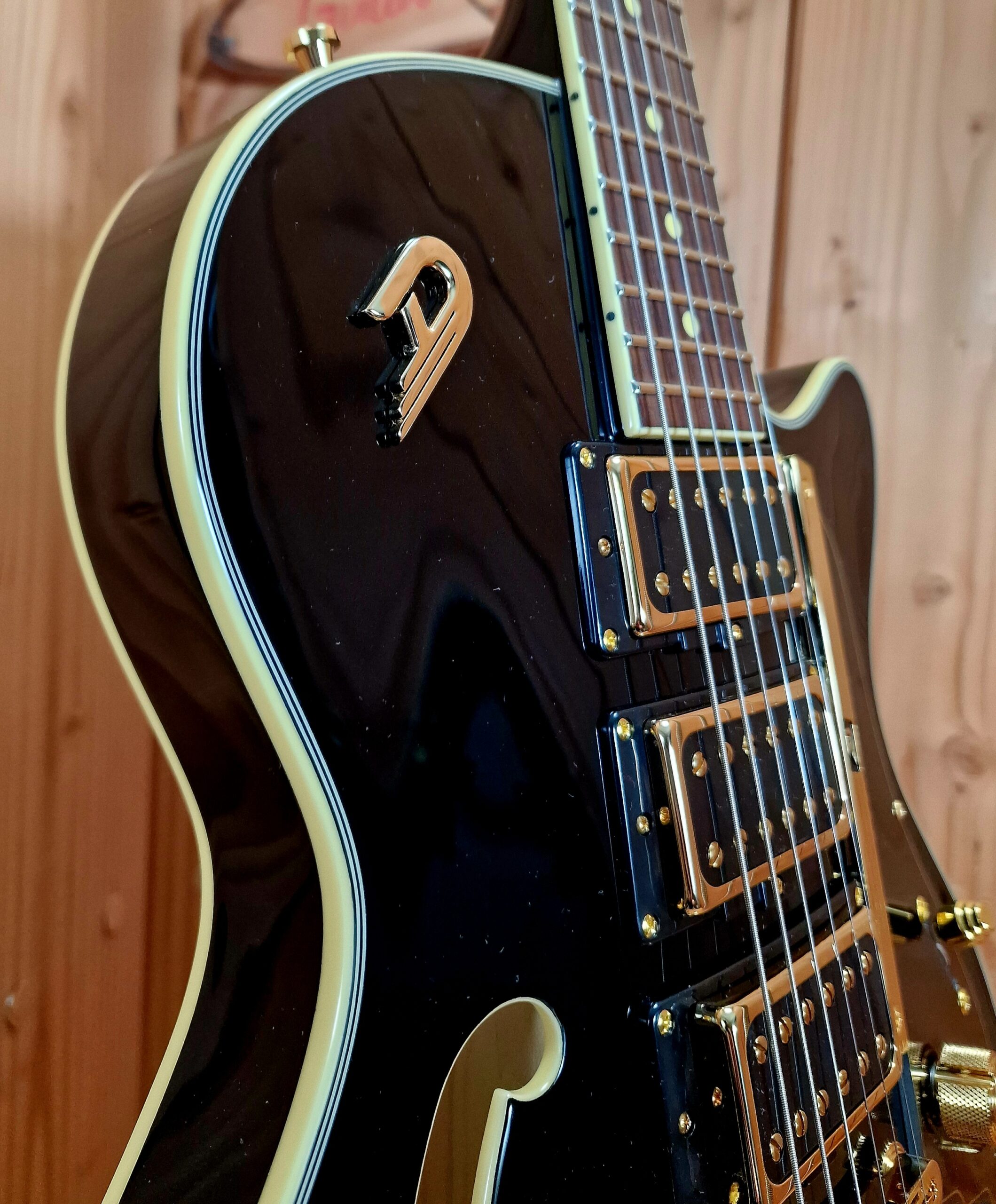 Duesenberg Starplayer TV Custom Black, B-Stock – Bild 15