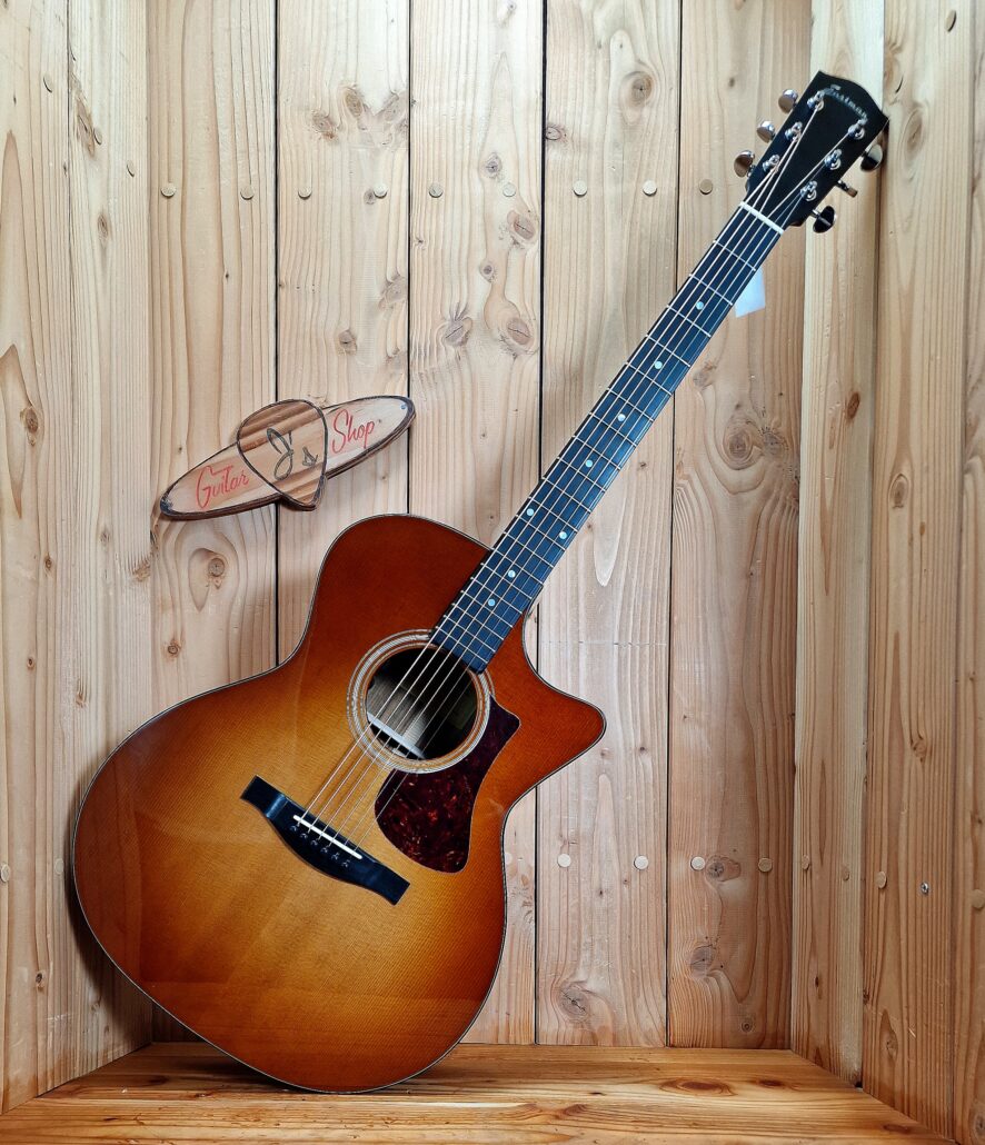 Eastman AC222CE-DLX-GB Grand Auditorium Westerngitarre